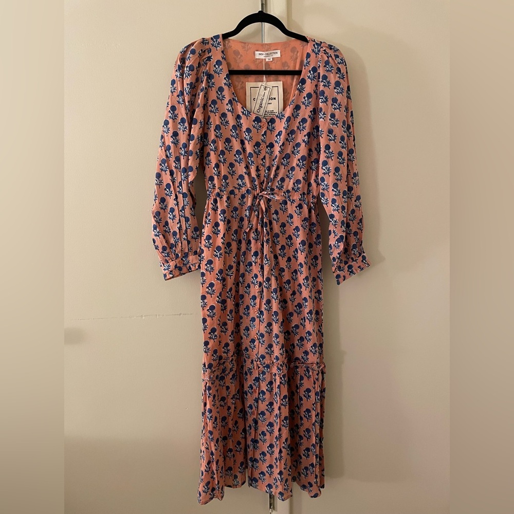 NWT Emerson Frye Dress Size Medium